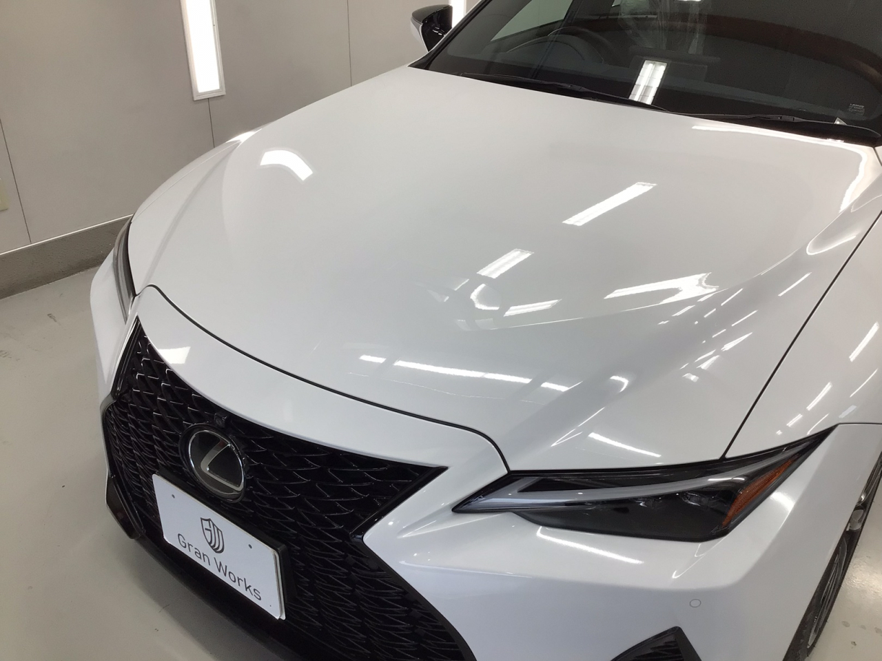 LEXUS IS (フレッシュキーパー、高耐久シリコンガラスコーティング、フロントガラス油膜取り）