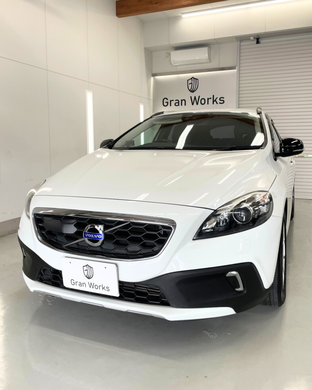VOLVO V40 （フレッシュキーパー）