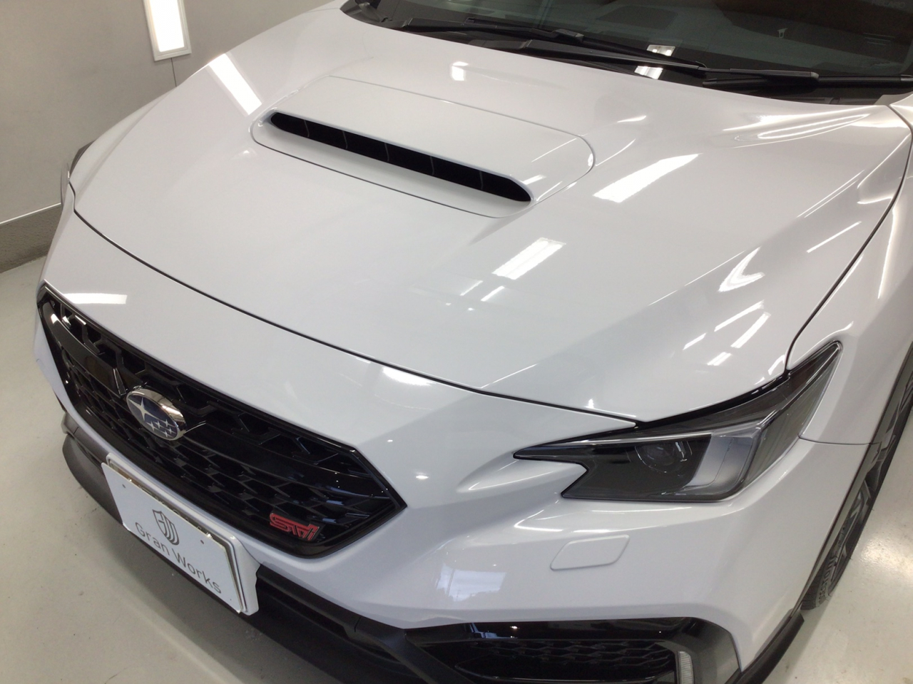 SUBARU WRX / フレッシュキーパー、無塗装樹脂パーツキーパー